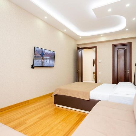 Central Cozy 3Bd-2Bath Apartment Тбилиси Экстерьер фото